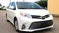 2020 Toyota Sienna XLE