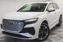 2022 Audi Q4 e-tron quattro Premium Plus 50