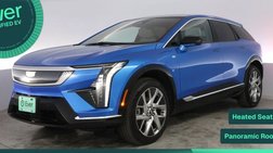 2025 Cadillac OPTIQ Luxury 1