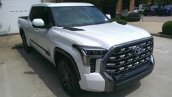 2022 Toyota Tundra Platinum HV