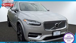2023 Volvo XC90 B6 Plus Bright Theme 7P