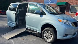 2015 Toyota Sienna XLE Premium handicap wheelchair
