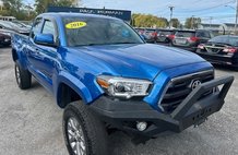 2016 Toyota Tacoma 4WD Access Cab V6 AT TRD Off Road (Natl)