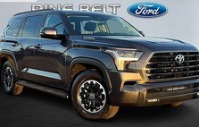 2024 Toyota Sequoia SR5