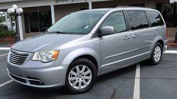 2014 Chrysler Town and Country Touring