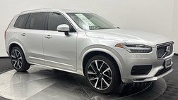 2020 Volvo XC90 T6 Momentum
