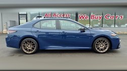 2023 Toyota Camry Hybrid SE