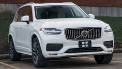 2022 Volvo XC90 T6 Momentum 6-Passenger