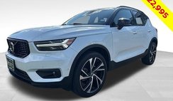2021 Volvo XC40 T4 R-Design