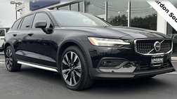 2024 Volvo V60 Cross Country B5 Ultimate