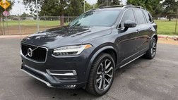 2017 Volvo XC90 T6 Momentum