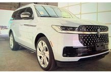 2025 Lincoln Navigator Black Label