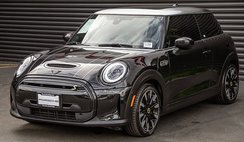 2023 MINI Hardtop Cooper SE