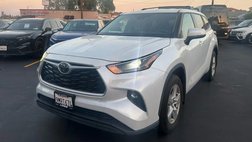 2022 Toyota Highlander LE