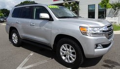 2017 Toyota Land Cruiser Base