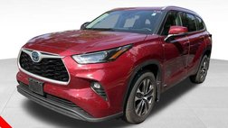 2022 Toyota Highlander Hybrid XLE