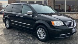2013 Chrysler Town and Country Limited