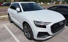2023 Audi Q8 quattro Premium Plus 55 TFSI