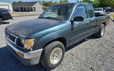 1995 Toyota Tacoma Base
