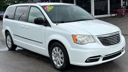 2014 Chrysler Town and Country Touring
