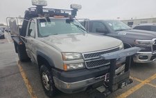 2005 Chevrolet Silverado 3500 4X4 2dr Regular Cab