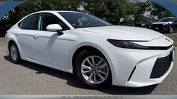 2025 Toyota Camry Hybrid LE