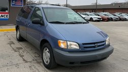 2000 Toyota Sienna LE