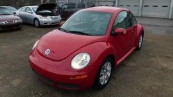 2009 Volkswagen New Beetle Base