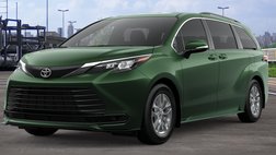 2026 Toyota Sienna LE 8-Passenger