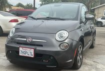 2015 Fiat 500e Base