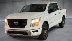 2023 Nissan Titan SV