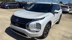 2023 Mitsubishi Outlander SE