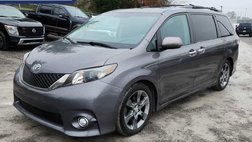 2013 Toyota Sienna SE 8-Passenger