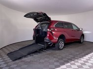 2023 Toyota Sienna LE 8-Passenger