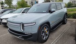 2023 Rivian R1S Adventure