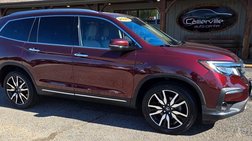 2021 Honda Pilot Touring w/Rear Captain's Chairs