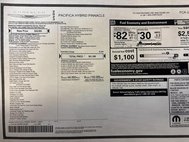 2023 Chrysler Pacifica Hybrid Pinnacle