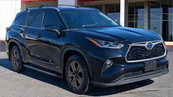 2023 Toyota Highlander Hybrid Bronze Edition