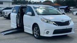 2011 Toyota Sienna SE 8-Passenger