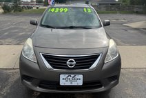 2013 Nissan Versa 