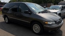 1997 Chrysler Town and Country LX