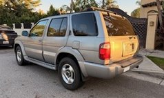2001 Infiniti QX4 Base