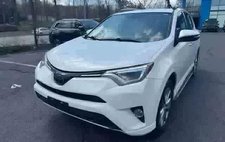 2017 Toyota RAV4 Platinum