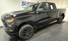 2023 Chevrolet Silverado 1500 Custom Trail Boss