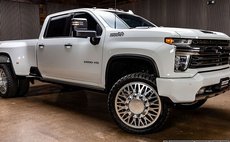 2023 Chevrolet Silverado 3500HD High Country