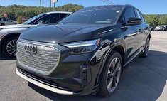 2022 Audi Q4 e-tron quattro Premium Plus 50