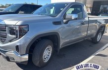 2023 GMC Sierra 1500 Pro