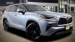 2022 Toyota Highlander LE