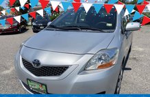 2011 Toyota Yaris Base