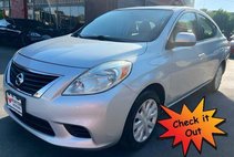 2013 Nissan Versa 1.6 S